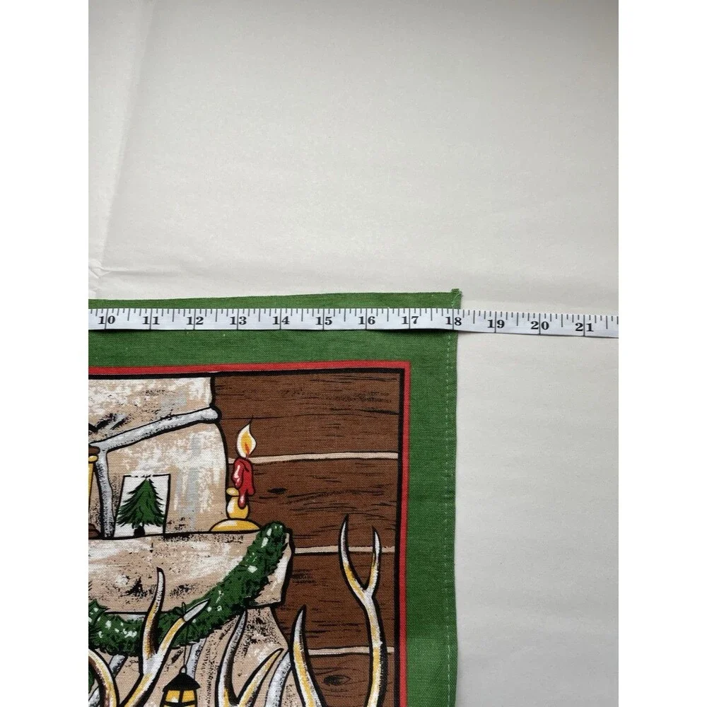 2 Vintage Christmas Holiday Santa Kitchen Towels Party Decor 50s Retro